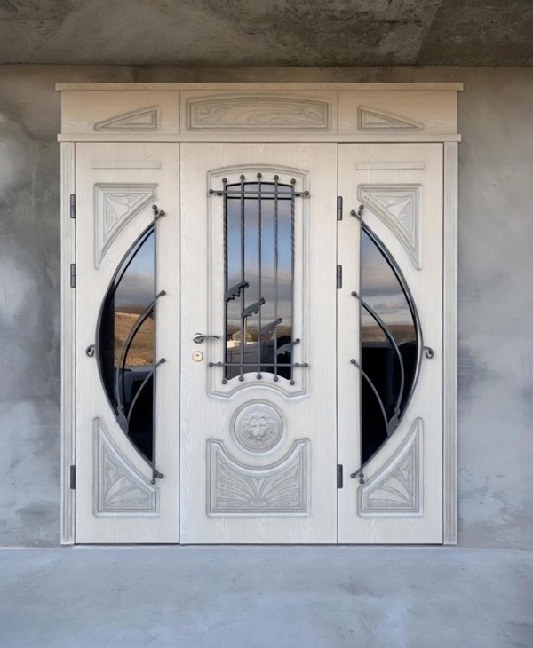 Входная группа в частном доме Входная группа в частном доме